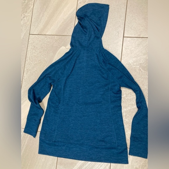 T BY TALBOTS teal sweater - Picture 2 of 4